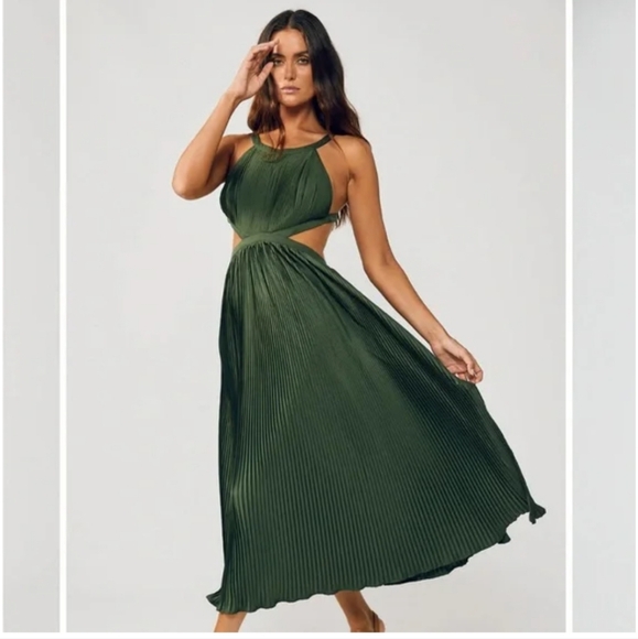 NWT - Rue Stiic Olga backless midi dress in  Douglas Fur (Green). Sold out color - Picture 3 of 7